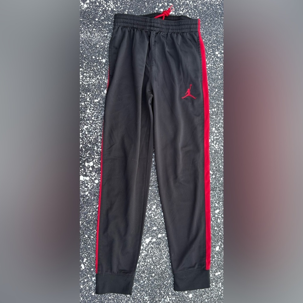 Jordan Joggers Youth Medium Black/Red